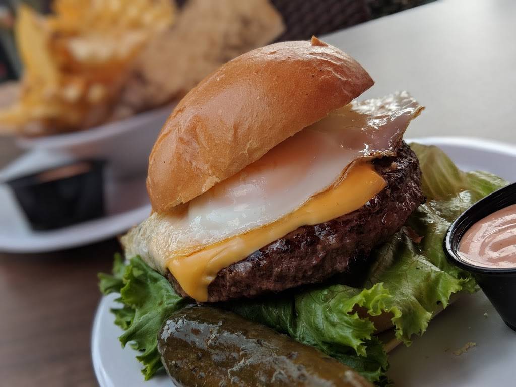 Soup N Burger | restaurant | 1825 Emmons Ave, Brooklyn, NY 11235, USA | 7185136939 OR +1 718-513-6939