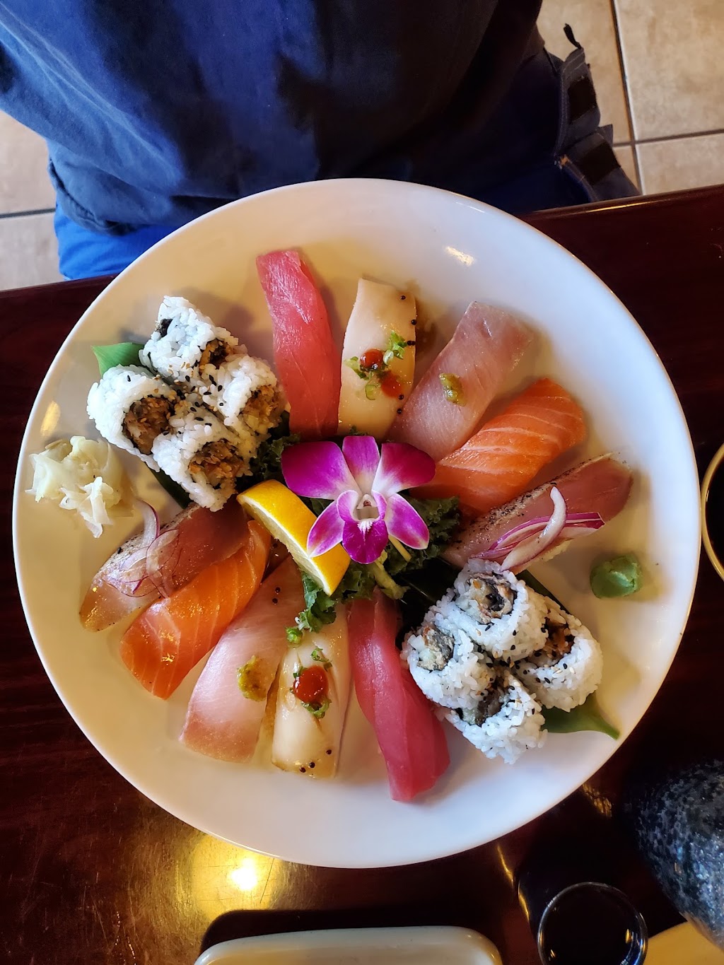 KAZE Sushi | restaurant | 1232 W Ave K, Lancaster, CA 93534, USA | 6619421210 OR +1 661-942-1210