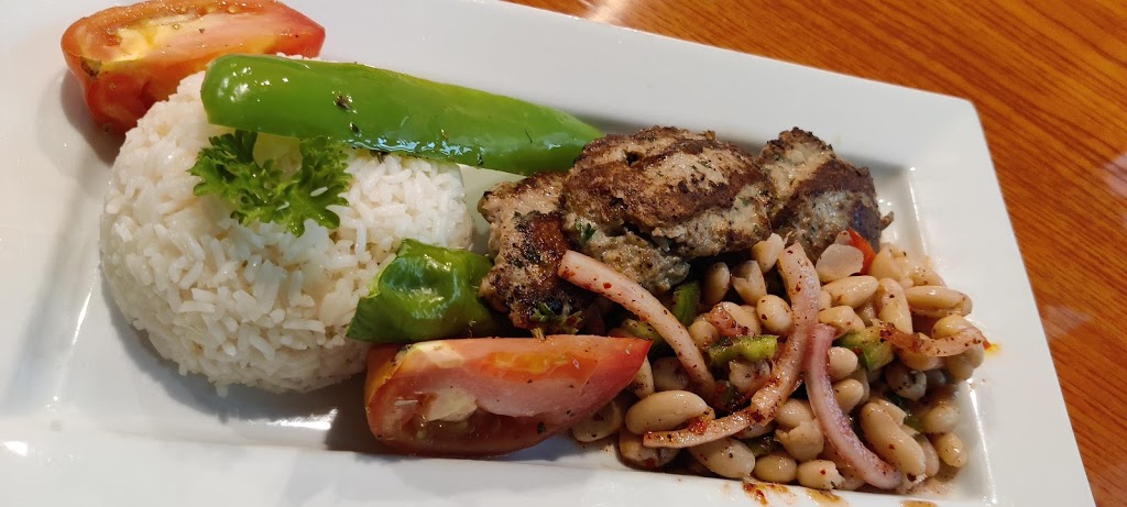 Istanbullu | restaurant | 237 Holland St, Somerville, MA 02144, USA | 6174407387 OR +1 617-440-7387