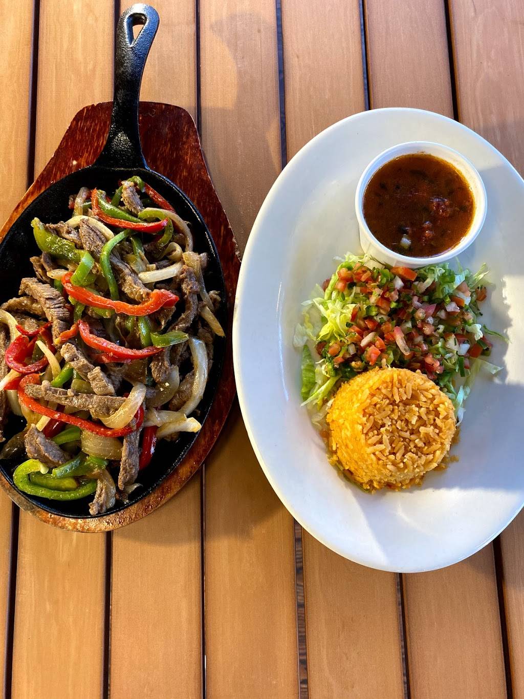 Fajitas Heights | restaurant | 2025 N Durham Dr Suite A, Houston, TX 77008, USA | 8326493374 OR +1 832-649-3374