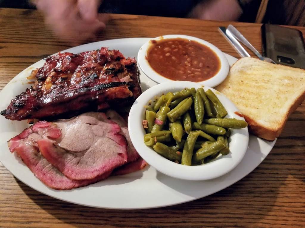 Oakwood Smokehouse & Grill | restaurant | 230 Citrus Tower Blvd, Clermont, FL 34711, USA | 3523940036 OR +1 352-394-0036