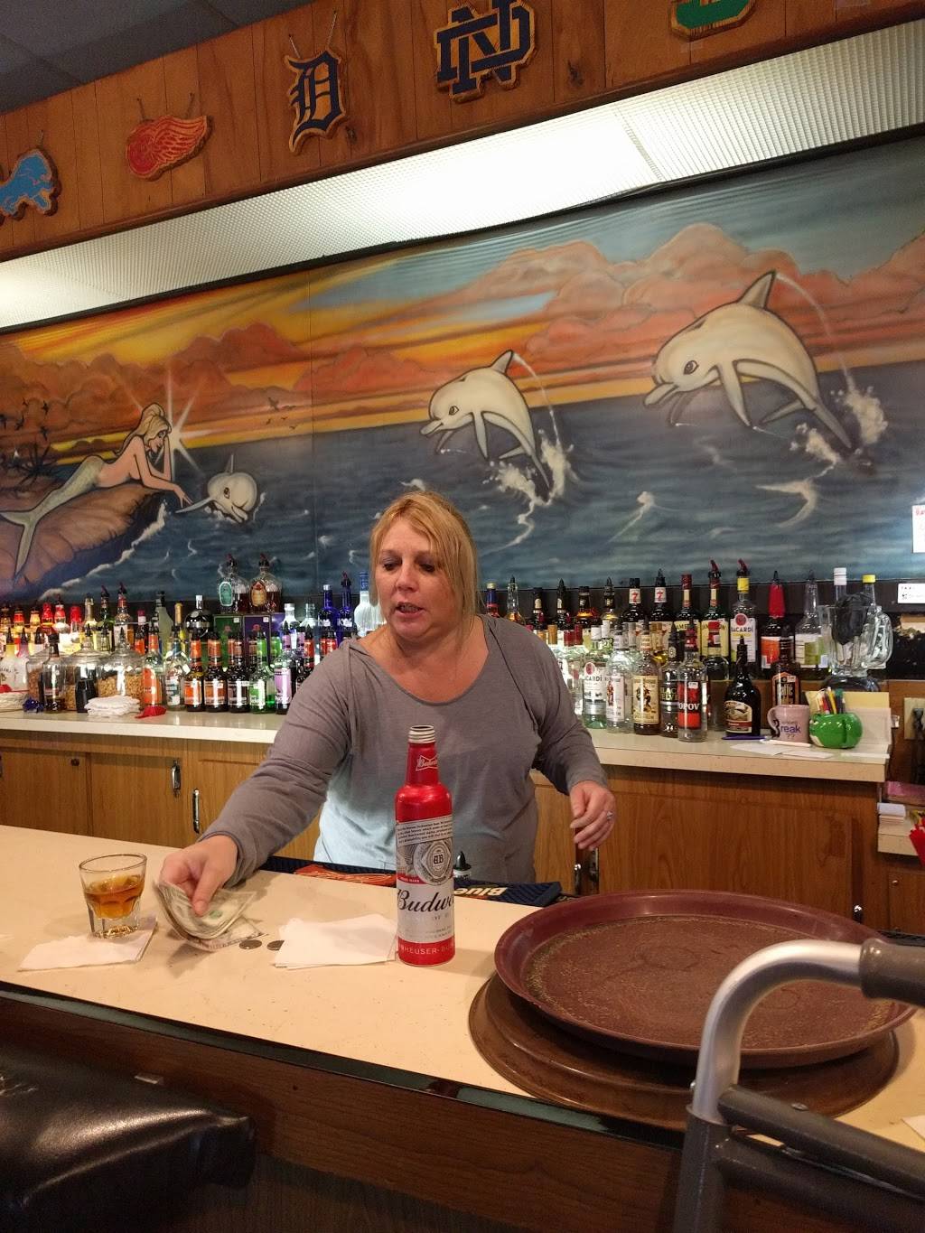 Dolphin Inc | restaurant | 681 Capital Ave SW, Battle Creek, MI 49015, USA | 2699642550 OR +1 269-964-2550