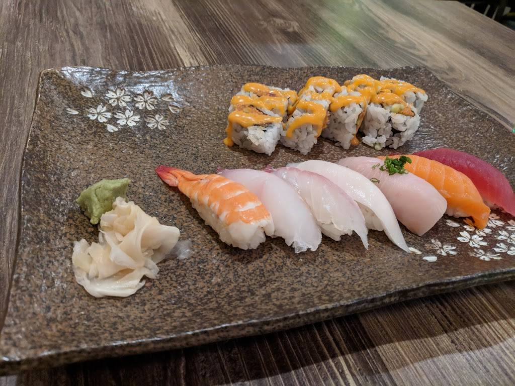 Somi Sushi | restaurant | 3104 Weddington Rd #100, Matthews, NC 28105, USA | 9802457024 OR +1 980-245-7024