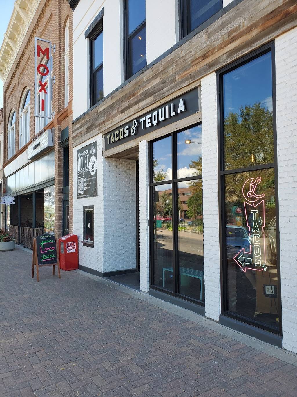 Lunas Tacos & Tequila | restaurant | 806 9th St, Greeley, CO 80631, USA | 9706738509 OR +1 970-673-8509