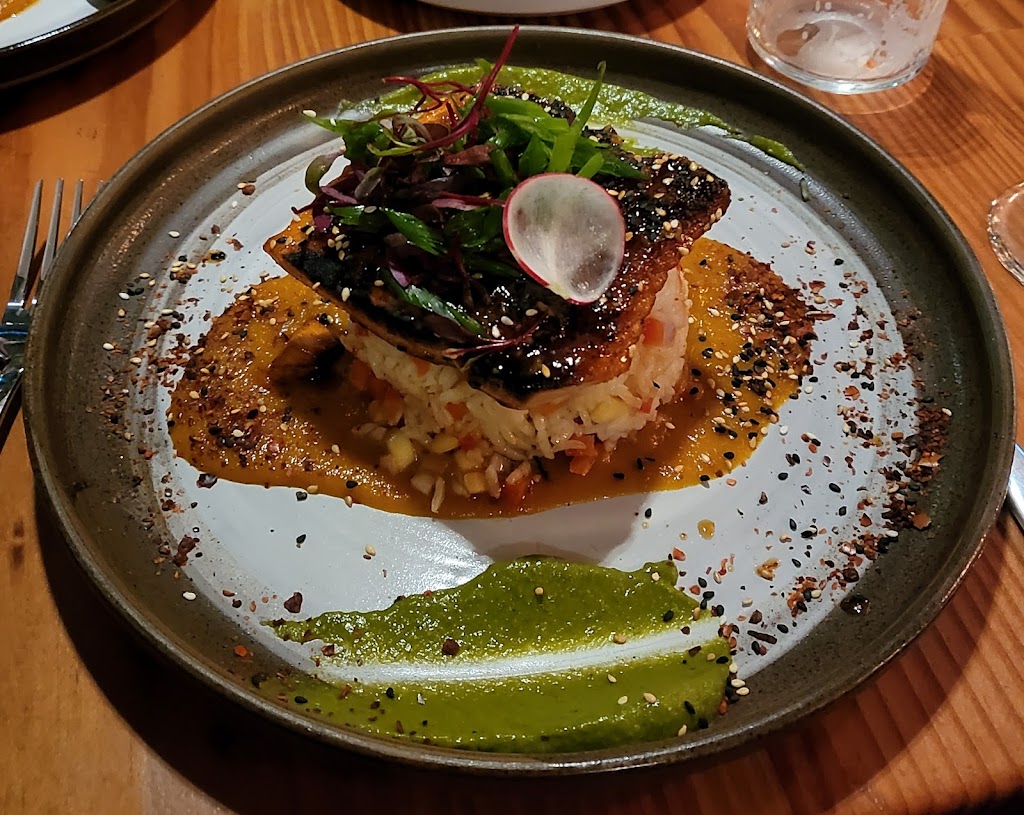 Saap Fusion Kitchen | restaurant | 2520 Columbia House Blvd Suite 108, Vancouver, WA 98661, USA | 3608365954 OR +1 360-836-5954