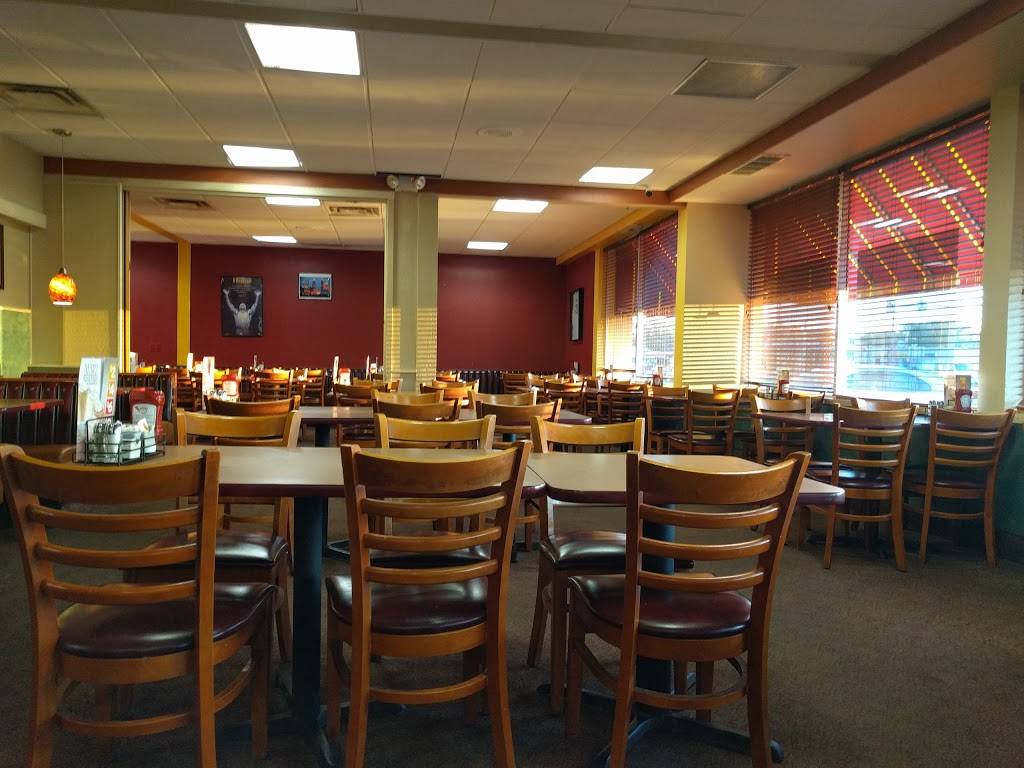 Dennys | restaurant | 900 N Leavitt Rd, Amherst, OH 44001, USA | 4409842426 OR +1 440-984-2426