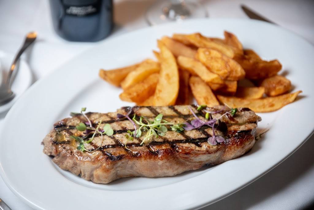 Pietro Cucina Italiana | restaurant | 404 N Country Rd, Smithtown, NY 11787, USA | 6318626129 OR +1 631-862-6129