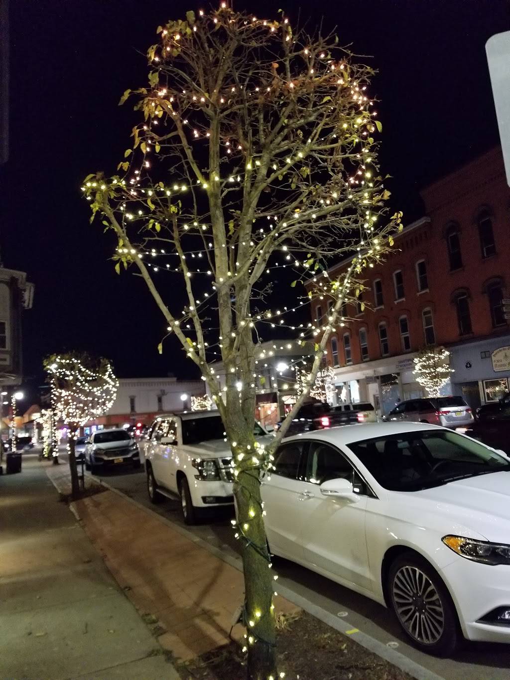 Louies | restaurant | 102 S Main St, Horseheads, NY 14845, USA | 6077394555 OR +1 607-739-4555