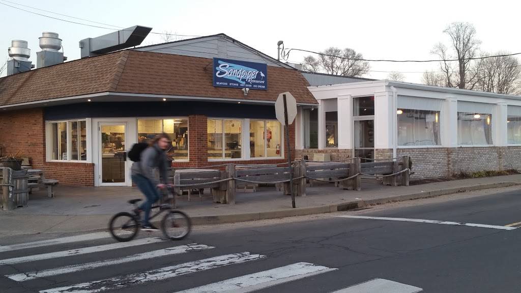 Sandpiper Restaurant | restaurant | 161 Cosey Beach Ave, East Haven, CT 06512, USA | 2034697544 OR +1 203-469-7544