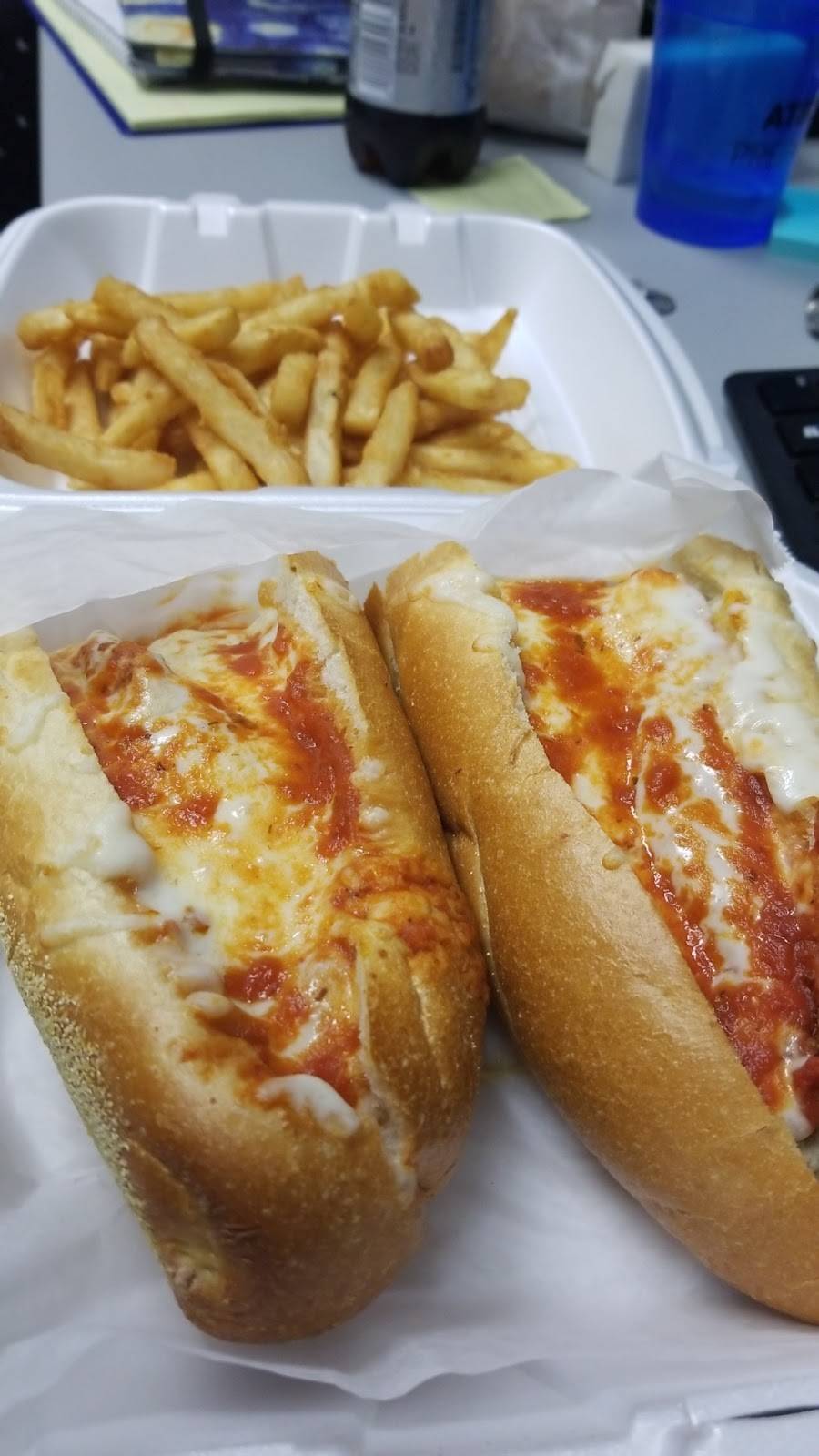 Signature | restaurant | 360 Commons Dr, Parkesburg, PA 19365, USA | 6108574676 OR +1 610-857-4676