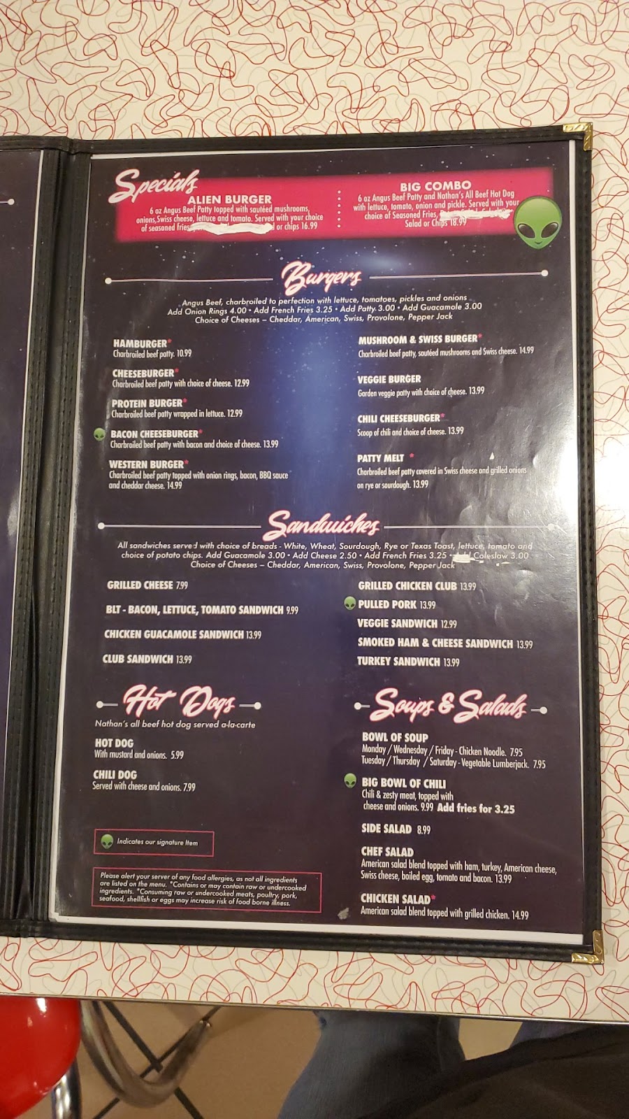 Alien cafe | restaurant | 5388 US-95, Amargosa Valley, NV 89020, USA | 7753721500 OR +1 775-372-1500