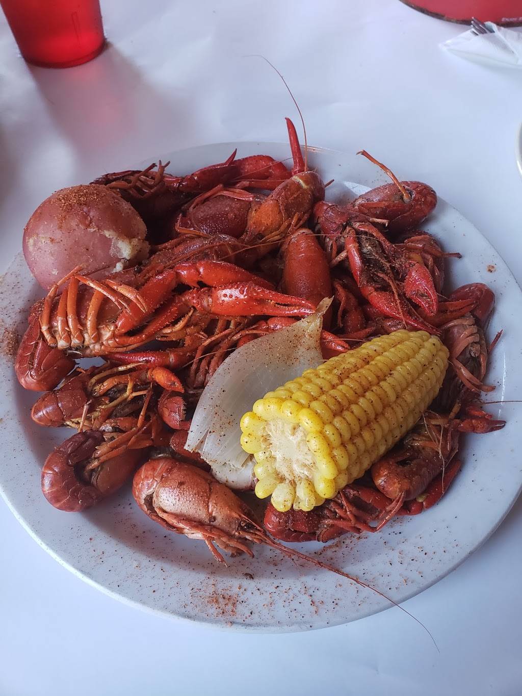 Henrys Louisiana Grill | restaurant | 4835 N Main St, Acworth, GA 30101, USA | 7709661515 OR +1 770-966-1515