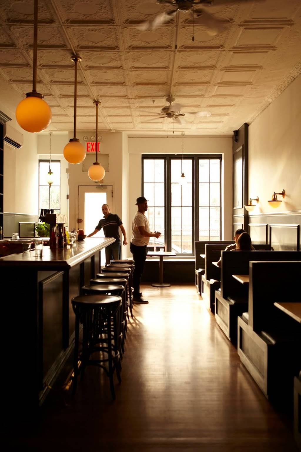 Vekslers | restaurant | 521 Hicks St, Brooklyn, NY 11231, USA | 7185345498 OR +1 718-534-5498