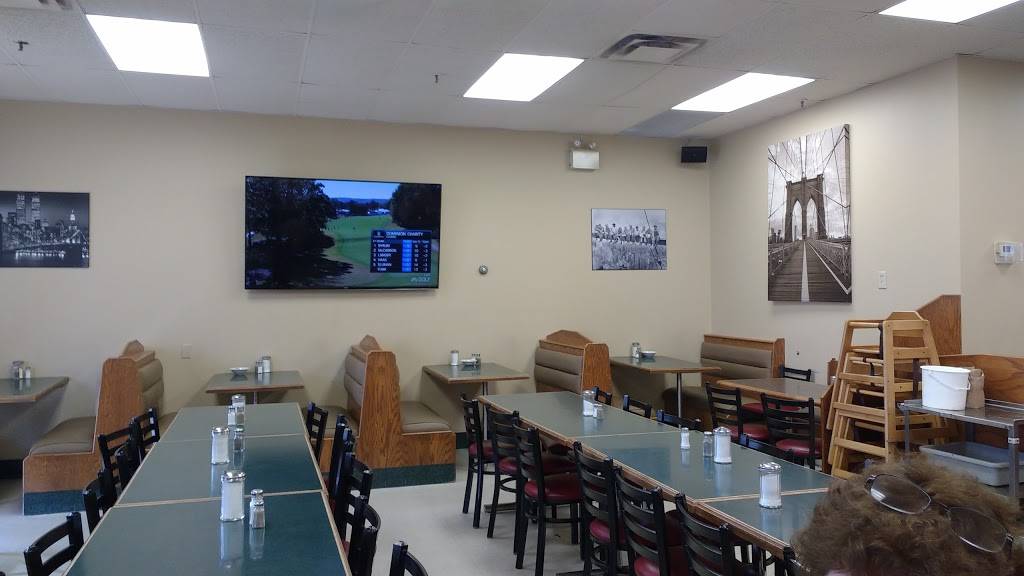 Johnnys Original Eatery | restaurant | 850 King St W, Oshawa, ON L1J 2L5, Canada | 9055767748 OR +1 905-576-7748