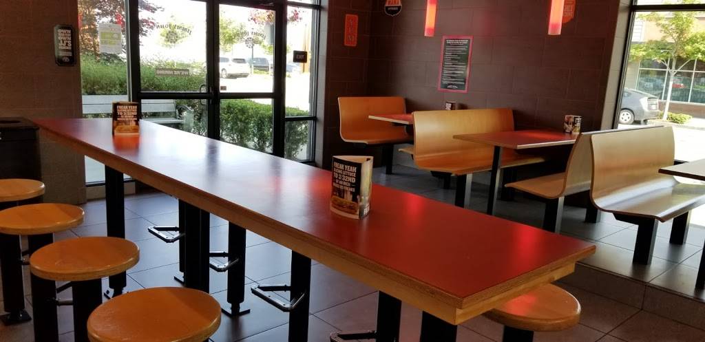 Jimmy Johns | meal delivery | 1567 Highlands Dr NE #140, Issaquah, WA 98029, USA | 4253912249 OR +1 425-391-2249