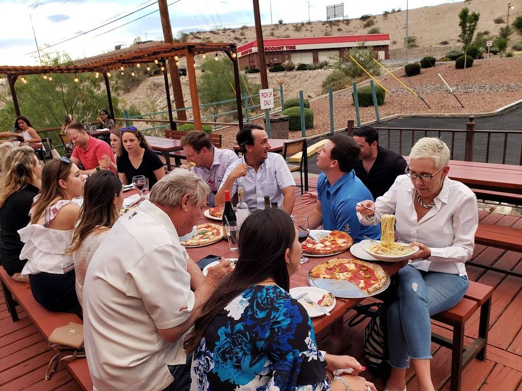 Cafe Italia | restaurant | 6705 N Mesa St, El Paso, TX 79912, USA | 9158320587 OR +1 915-832-0587