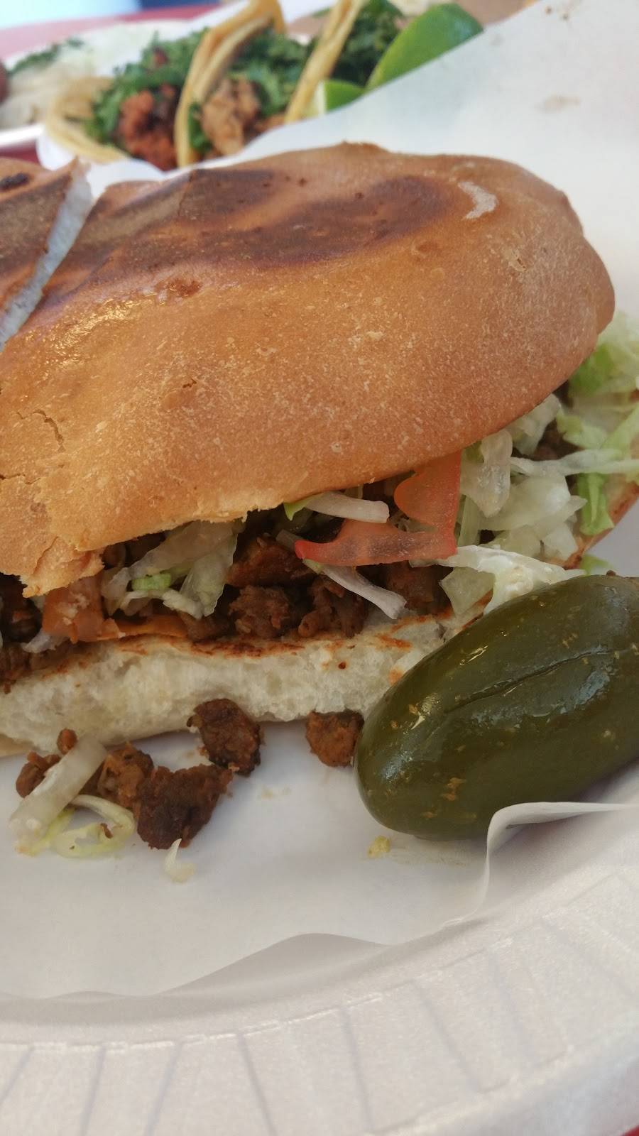 Mayhill Taqueria | restaurant | 3922 E McKinney St, Denton, TX 76208, USA | 9405660270 OR +1 940-566-0270