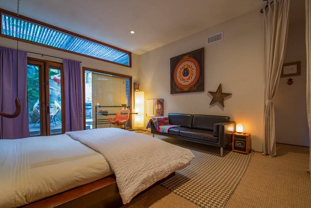 The Treehouse, Bel Air | restaurant | 795 N Beverly Glen Blvd, Los Angeles, CA 90077, USA | 4244028076 OR +1 424-402-8076