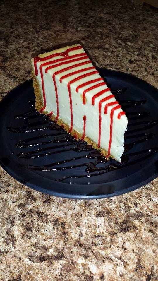 Saras Big Apple | restaurant | 1150 Broad Creek Rd, New Bern, NC 28560, USA | 2526362555 OR +1 252-636-2555