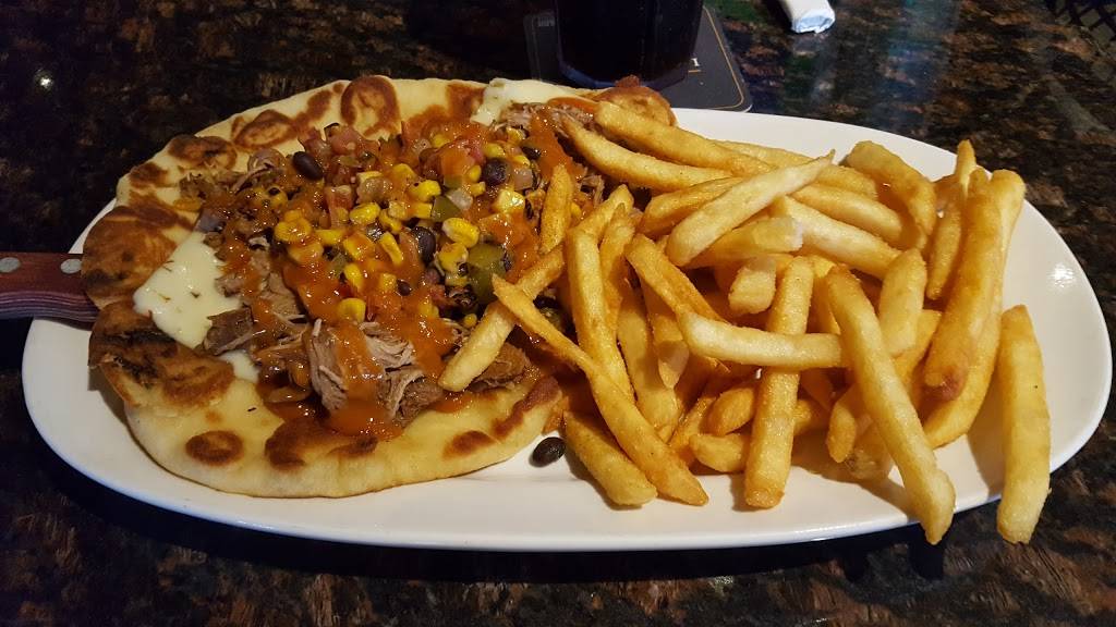 Brisco County Wood Grill | restaurant | N96 W16865 Cumberland Ct, Menomonee Falls, WI 53051, USA | 2622518330 OR +1 262-251-8330