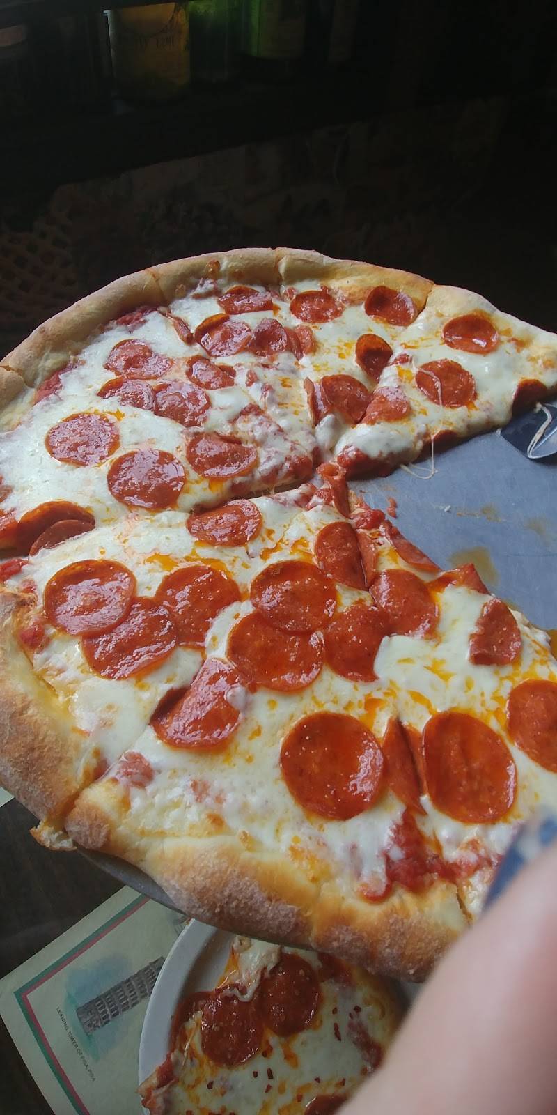 Raffallos Pizza | meal delivery | 1657 N La Brea Ave, Los Angeles, CA 90028, USA | 3238514022 OR +1 323-851-4022