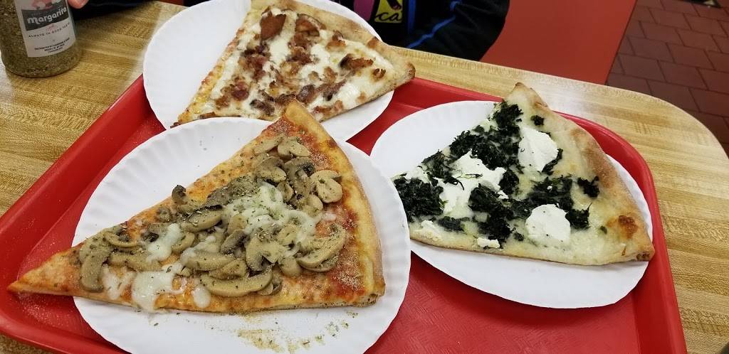 Pinos La Forchetta Pizza | meal delivery | 2660, 181 7th Ave, Brooklyn, NY 11215, USA | 7189654020 OR +1 718-965-4020