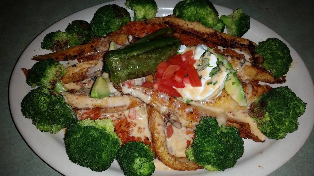 La Placita | restaurant | 401 Hughes Rd #4, Madison, AL 35758, USA | 2564643994 OR +1 256-464-3994