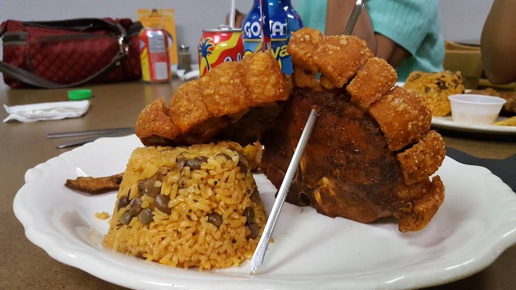 La Garita Grocery and café | restaurant | 8333 Culebra Rd #104, San Antonio, TX 78251, USA | 2103753187 OR +1 210-375-3187