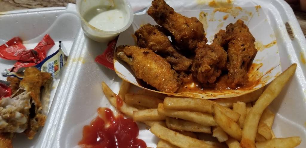 I Love Wings | restaurant | 4051 Stone Mountain Hwy D102, Lilburn, GA 30047, USA | 7705571398 OR +1 770-557-1398