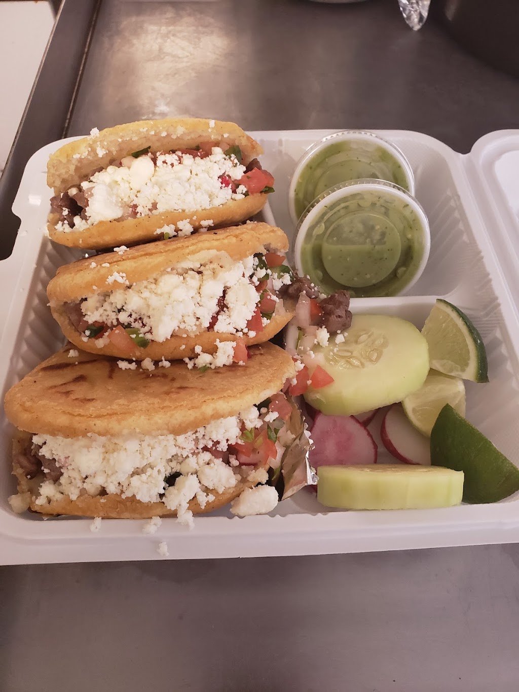 Pupuseria Las Americas | restaurant | 6524 Old Waterloo Rd, Elkridge, MD 21075, USA | 4437622459 OR +1 443-762-2459