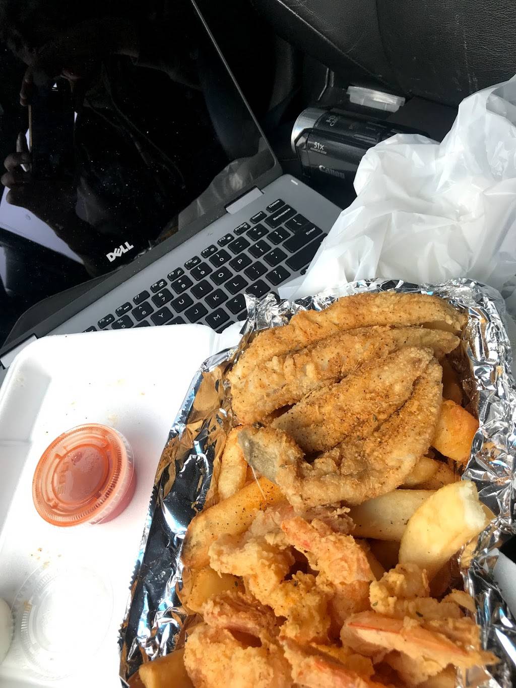 Soul of the Sea | restaurant | 527 Albany Ave, Brooklyn, NY 11203, USA | 3479909580 OR +1 347-990-9580