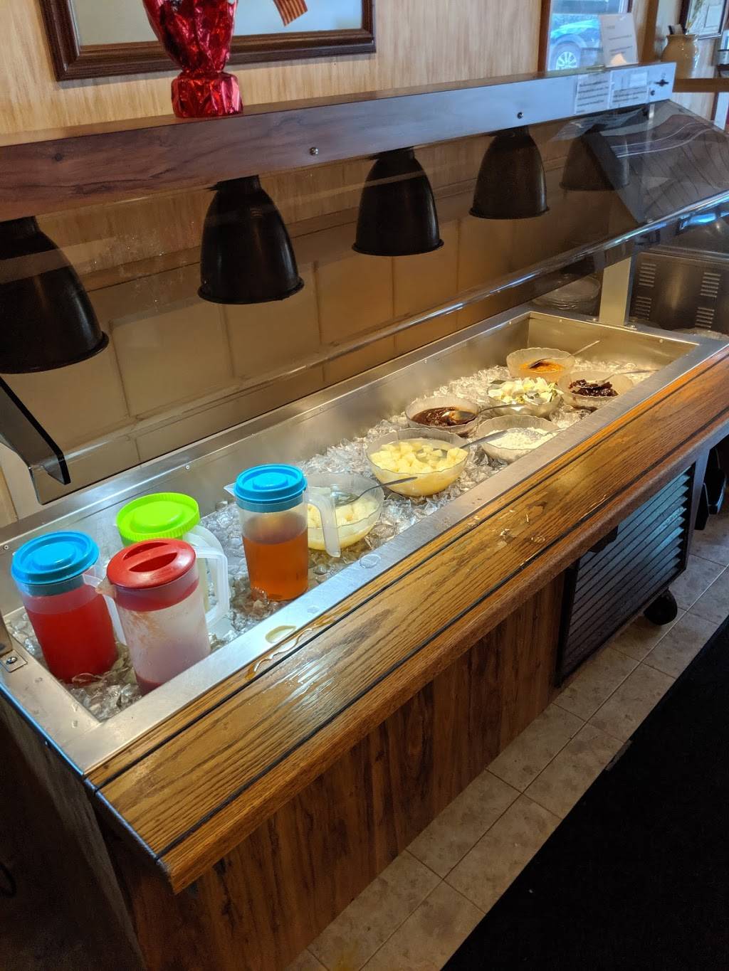 Brookside Restaurant | restaurant | 2978 US-211, Luray, VA 22835, USA | 5407435698 OR +1 540-743-5698