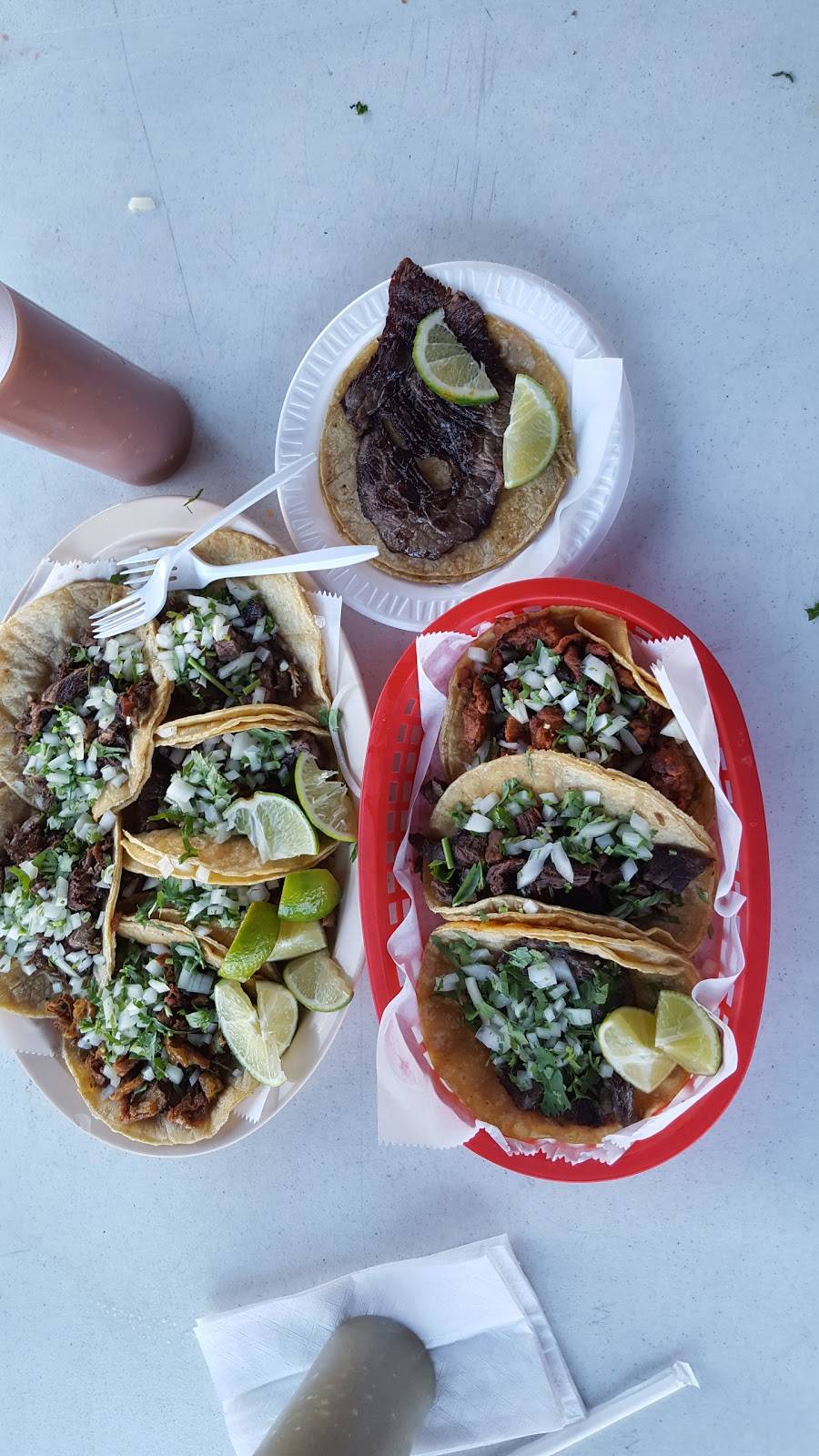 El Burrito Amigo | meal takeaway | 5238 W Grand Ave, Chicago, IL 60639, USA | 7736372188 OR +1 773-637-2188