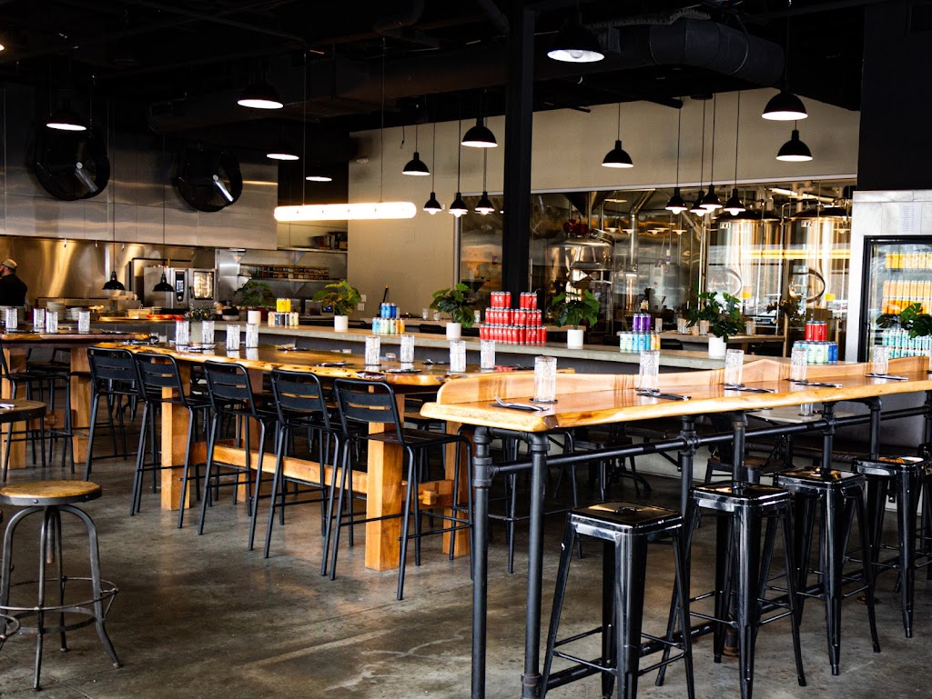 Omnium Brewing | restaurant | 460 High St, Somersworth, NH 03878, USA | 6036027455 OR +1 603-602-7455