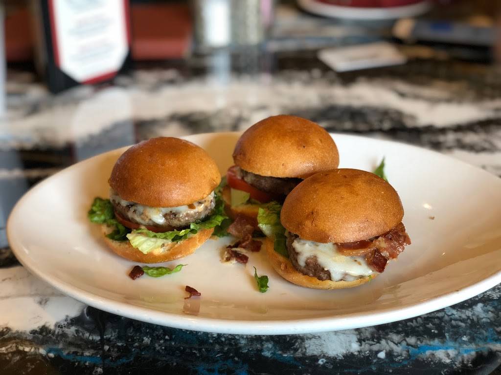 Milano Italian Grill | restaurant | 19239 Stone Oak Pkwy, San Antonio, TX 78258, USA | 2104953663 OR +1 210-495-3663