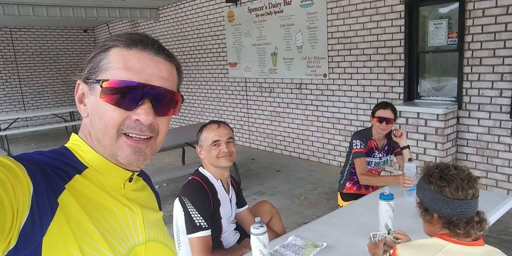 Spencers Dairy Bar | restaurant | Spencer S Dairy Bar, Booneville, KY 41314, USA | 6065935152 OR +1 606-593-5152