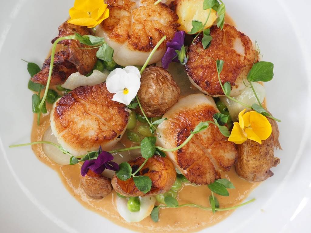 Homestead On The Roof | restaurant | 1924 W Chicago Ave, Chicago, IL 60622, USA | 7733322354 OR +1 773-332-2354