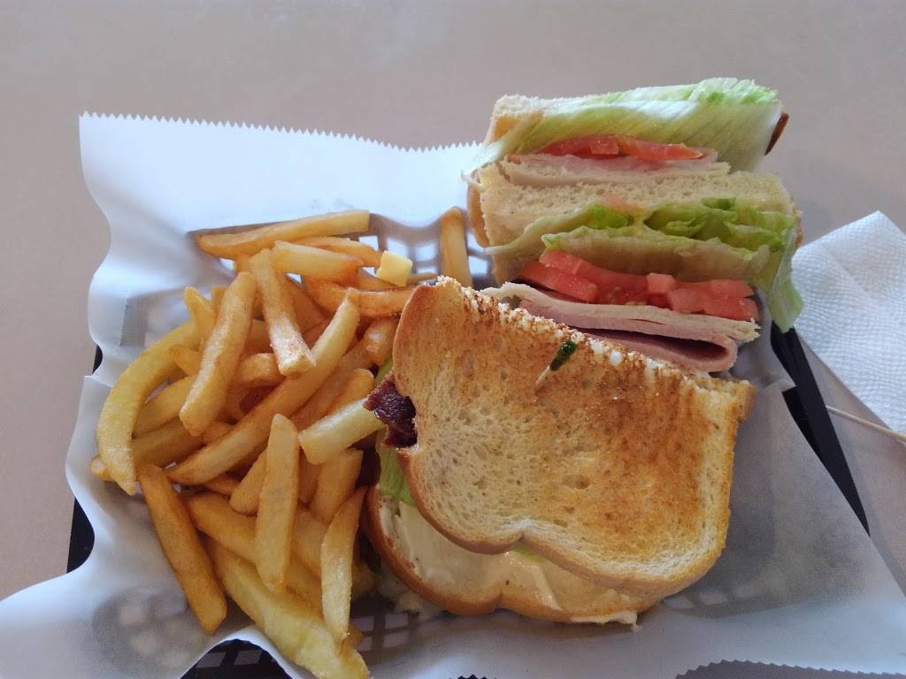 Evies Hamburgers | restaurant | 2861 Ygnacio Valley Rd, Walnut Creek, CA 94598, USA | 9259344737 OR +1 925-934-4737