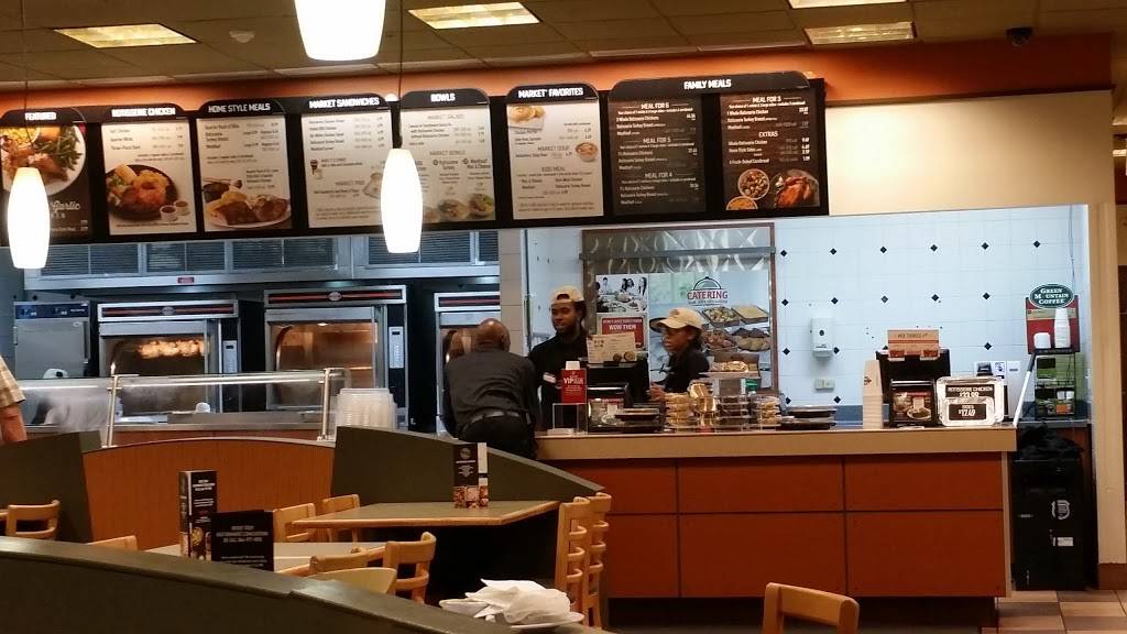 Boston Market | restaurant | 1982 Black Rock Turnpike, Fairfield, CT 06825, USA | 2033828090 OR +1 203-382-8090