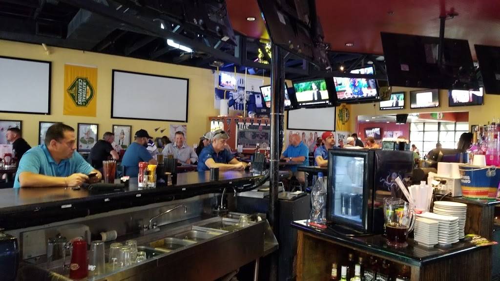 Wild Pitch Sports Bar & Grill | restaurant | 2390 Parkwood Blvd, Frisco, TX 75034, USA | 2146184450 OR +1 214-618-4450
