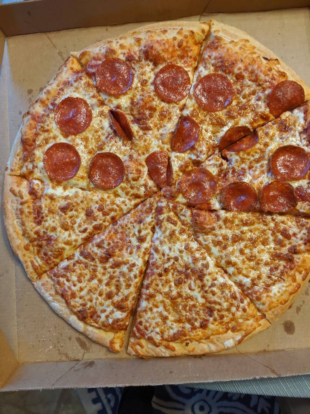 Little Caesars Pizza | meal takeaway | 1608 N 56th St, Lincoln, NE 68504, USA | 4024217222 OR +1 402-421-7222