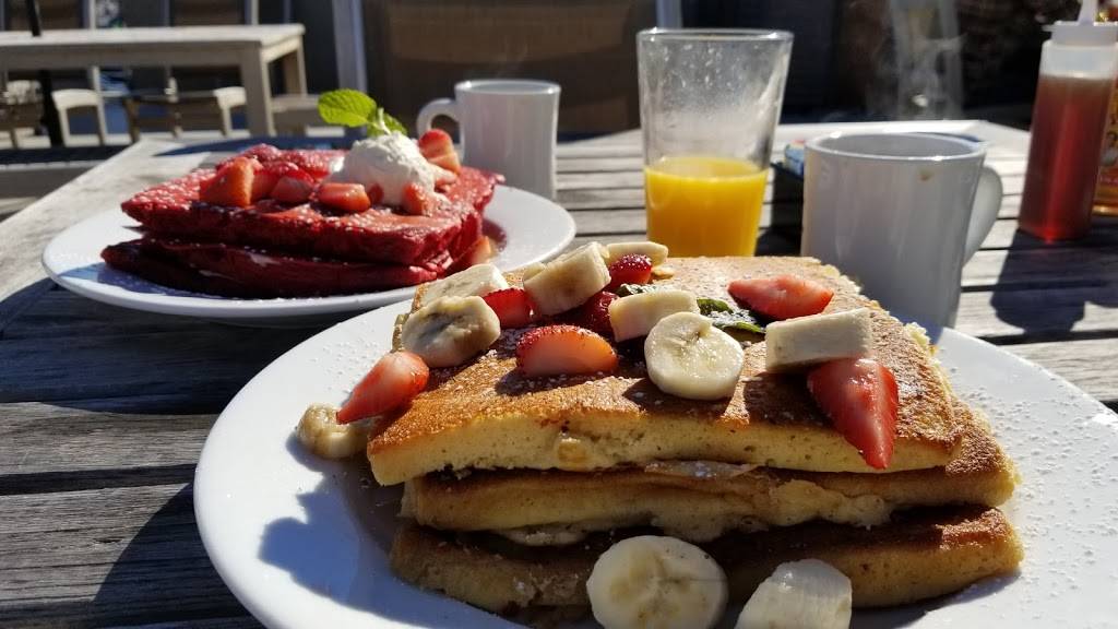 Green eggs cafe | restaurant | 2327 Gaul St, Philadelphia, PA 19125, USA | 2156448383 OR +1 215-644-8383