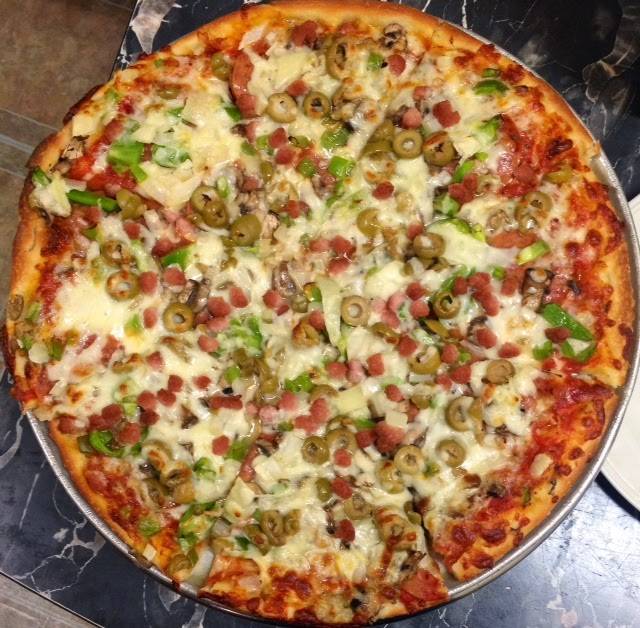 Station Pizza Parlour | restaurant | 227 Main St N, Markham, ON L3P 1Y6, Canada | 9052947334 OR +1 905-294-7334