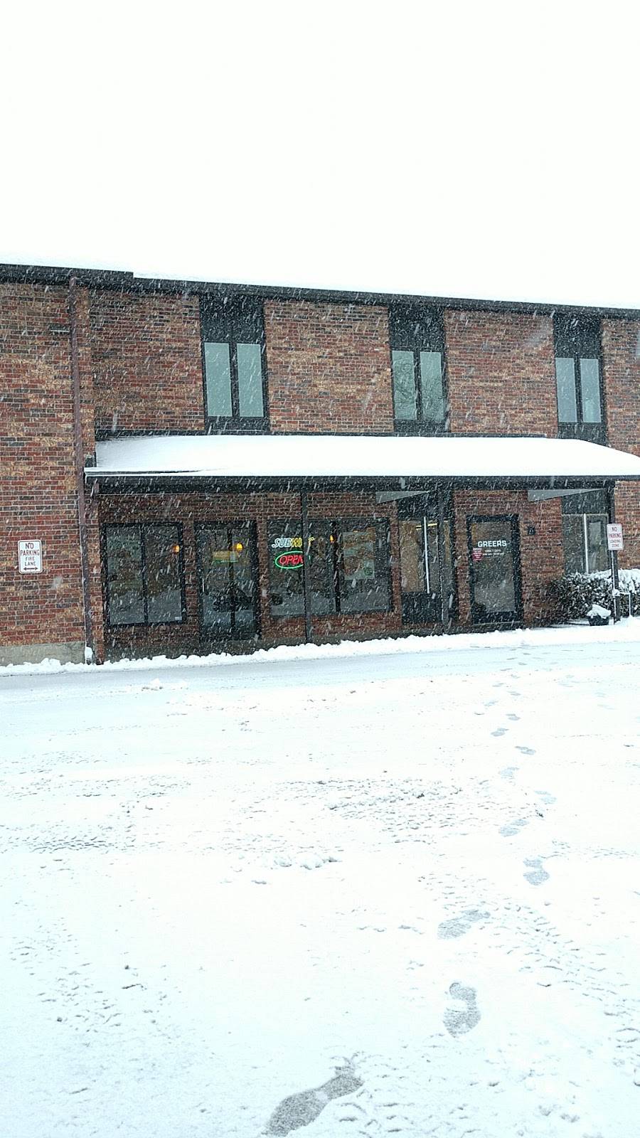 Subway Restaurants | restaurant | 476 Main St, Winooski, VT 05404, USA | 8026559600 OR +1 802-655-9600