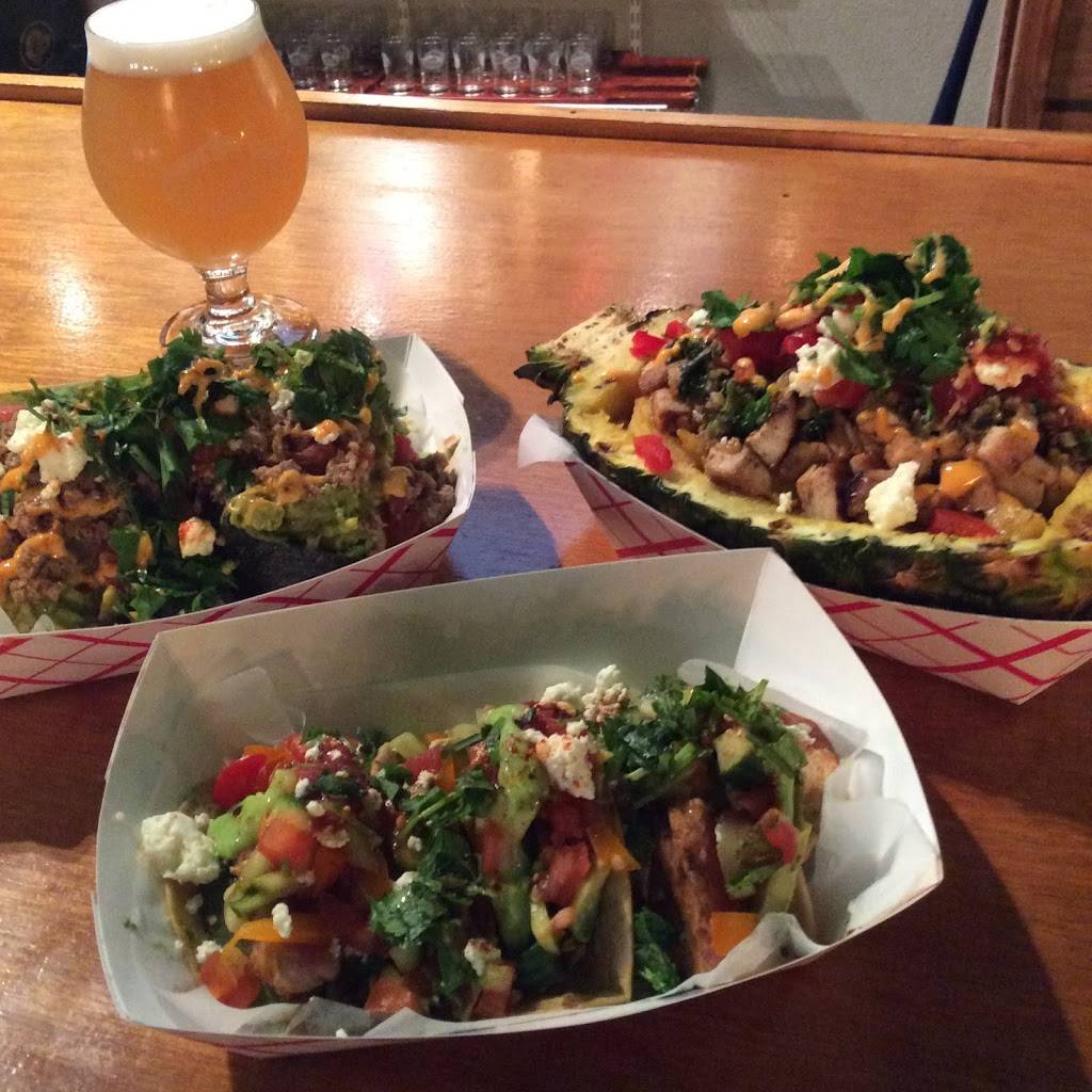 Texas Beer Refinery Taproom + Kitchen | restaurant | 2709 Dickinson Ave, Dickinson, TX 77539, USA | 8323407424 OR +1 832-340-7424