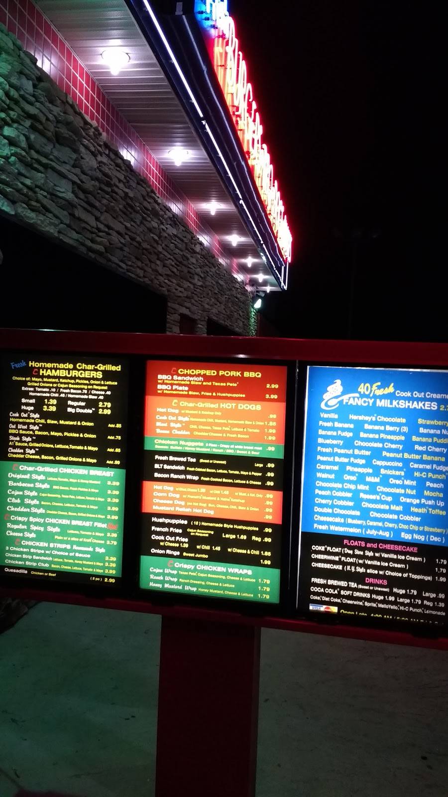 Cook Out | restaurant | 2540 Freedom Dr, Charlotte, NC 28208, USA | 7043933191 OR +1 704-393-3191