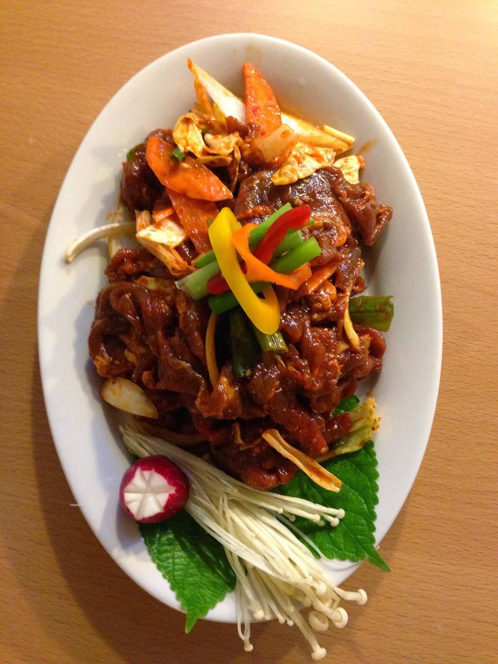 Man Nam | restaurant | 4010 Vestal Pkwy E, Vestal, NY 13850, USA | 6077700073 OR +1 607-770-0073