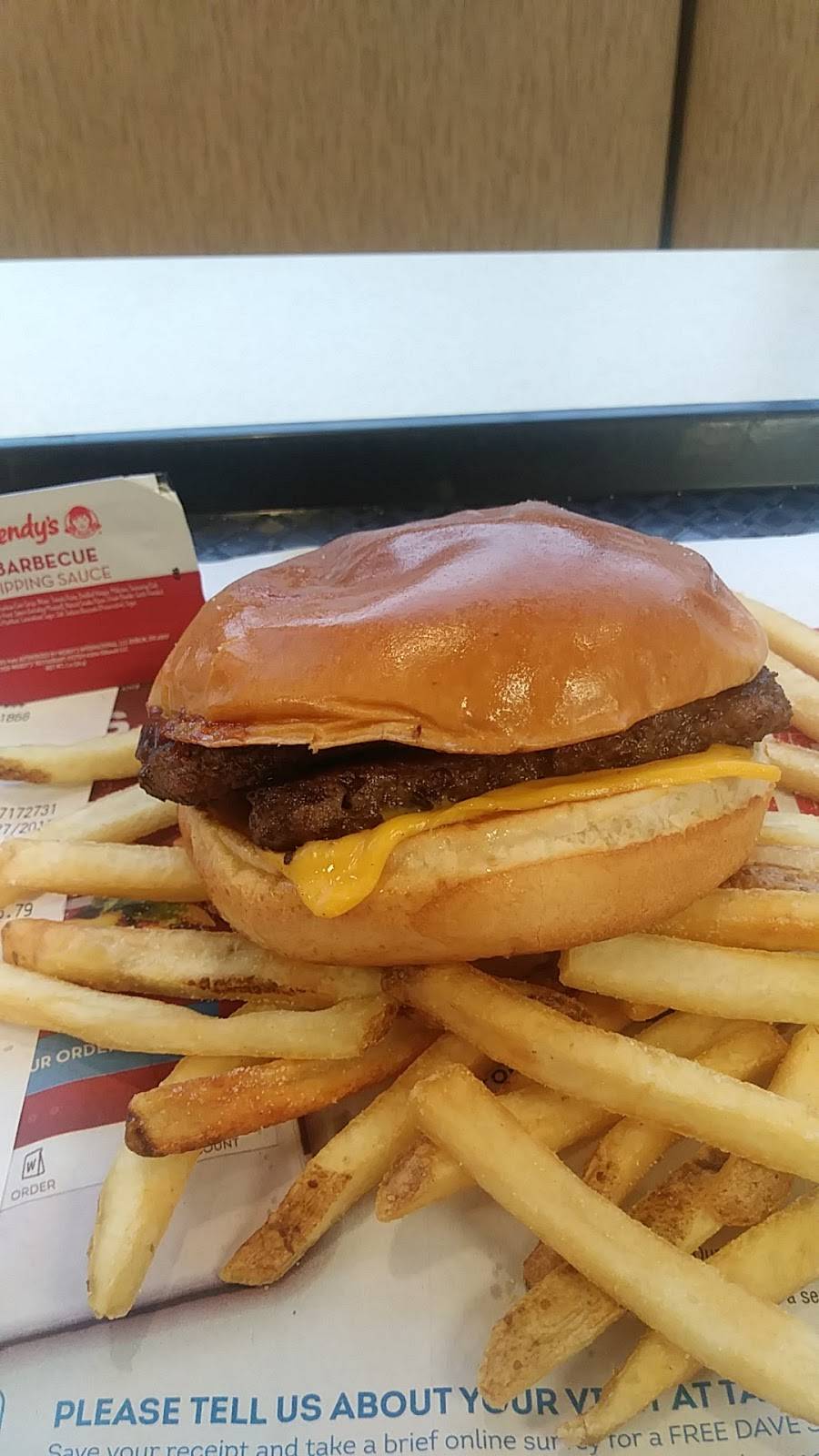 Wendys | restaurant | 3193 Manchester Rd, Akron, OH 44319, USA | 3306459660 OR +1 330-645-9660