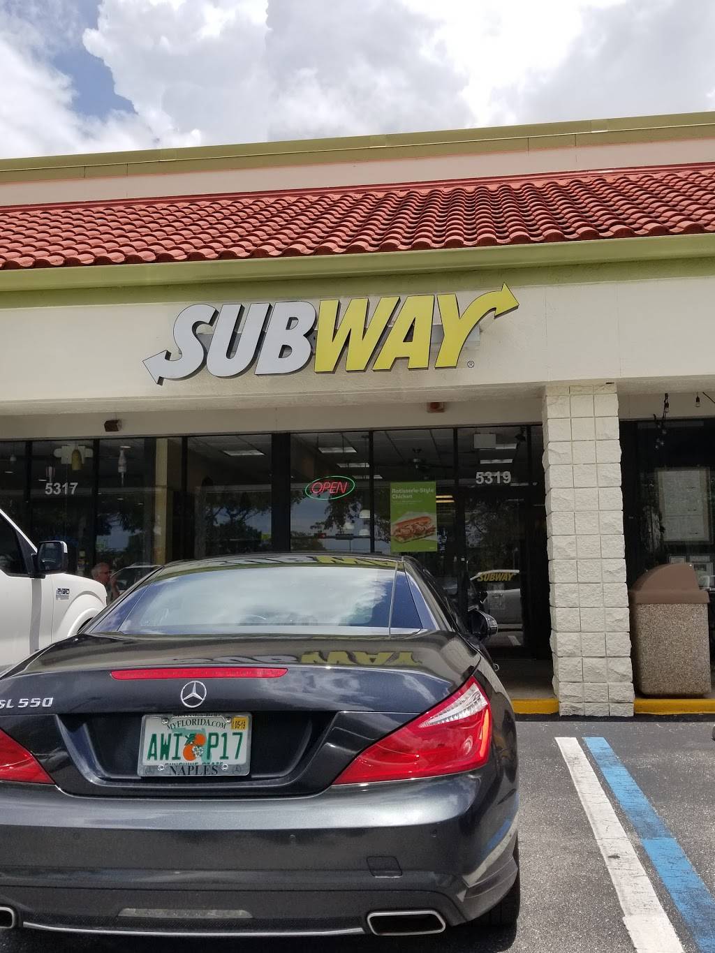 Subway Restaurants | restaurant | 5319 Airport Pulling Rd N Store# 5319 Bed Bath & Beyond Plaza, Naples, FL 34109, USA | 2395913111 OR +1 239-591-3111