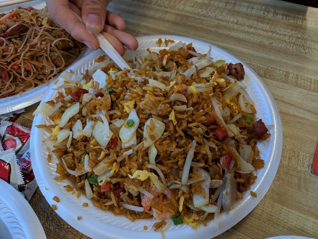 Red House | restaurant | 9810 Jefferson Davis Hwy, Richmond, VA 23237, USA | 8042711665 OR +1 804-271-1665